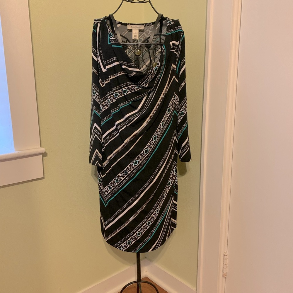 White House Black Market Medium Blouse